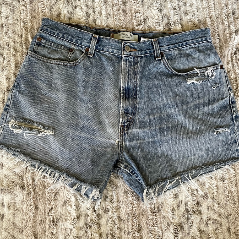 Levi’s 505 Regular Fit Cut Off Denim Shorts